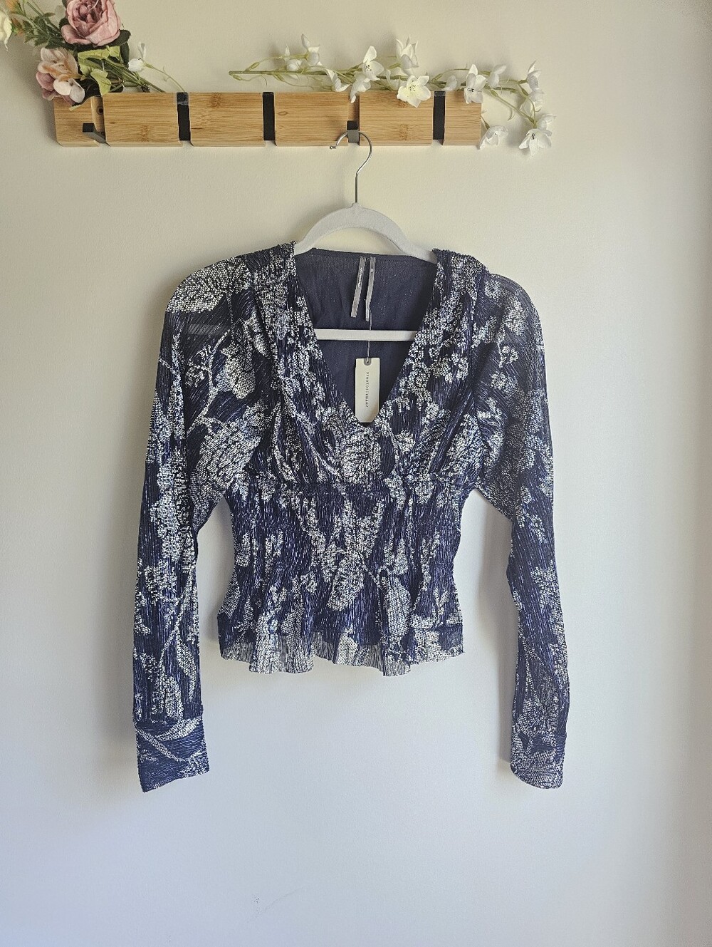 NWT Anthropologie Navy Blue and Silver Floral Smocked V-Neck Blouse Size Xxs
